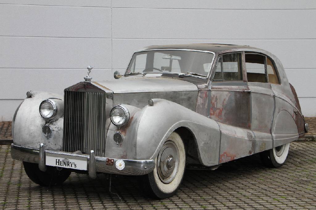 Rolls-Royce Silver Dawn Freestone & Webb, Fahrgestellnummer: STH55, BJ 1955, 6-Zylinder, Automatikgetriebe, original Farbe dunkelblau, innen creme ...