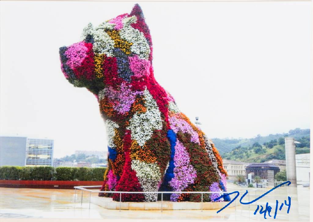 Jeff Koons, geb. 1955, Puppy, Farbfotografie, handsign., dat. 2014, ca. 21,5x30 cm