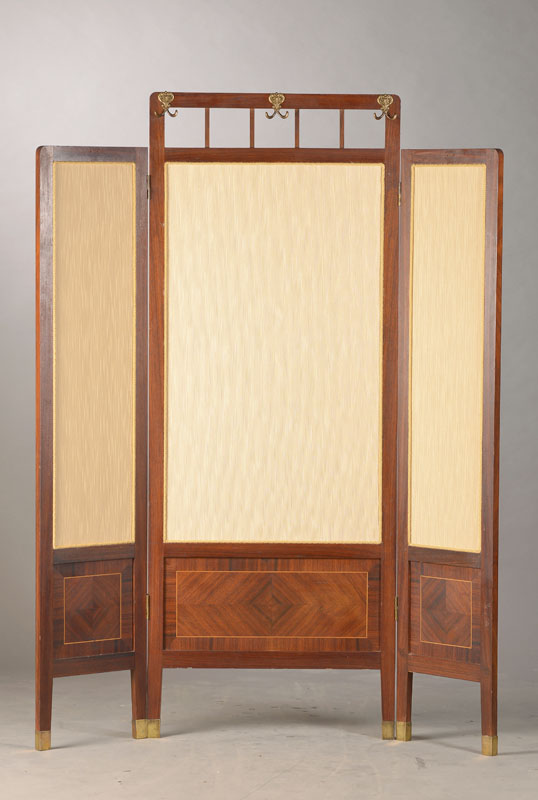 3-flügeliger Paravant, deutsch, um 1900, Palisander, einseitig dekorativ bezogen, Bandintarsien, Haken sek., selten kleines Format, ca. 165x127 cm