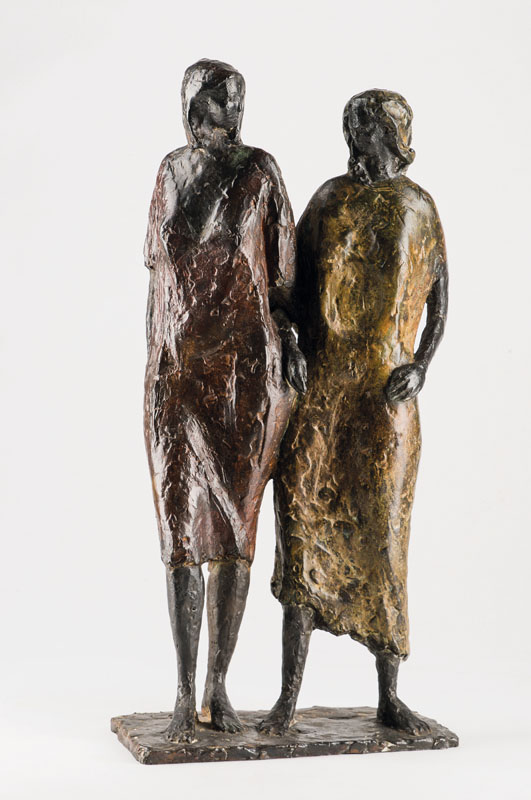 Martin Schöneich, geb. 1955 Grünstadt, zwei Frauen im Kleid, Bronzeskulptur, sign., dat. 84, zweifarbige Patina, H. ca. 49cm