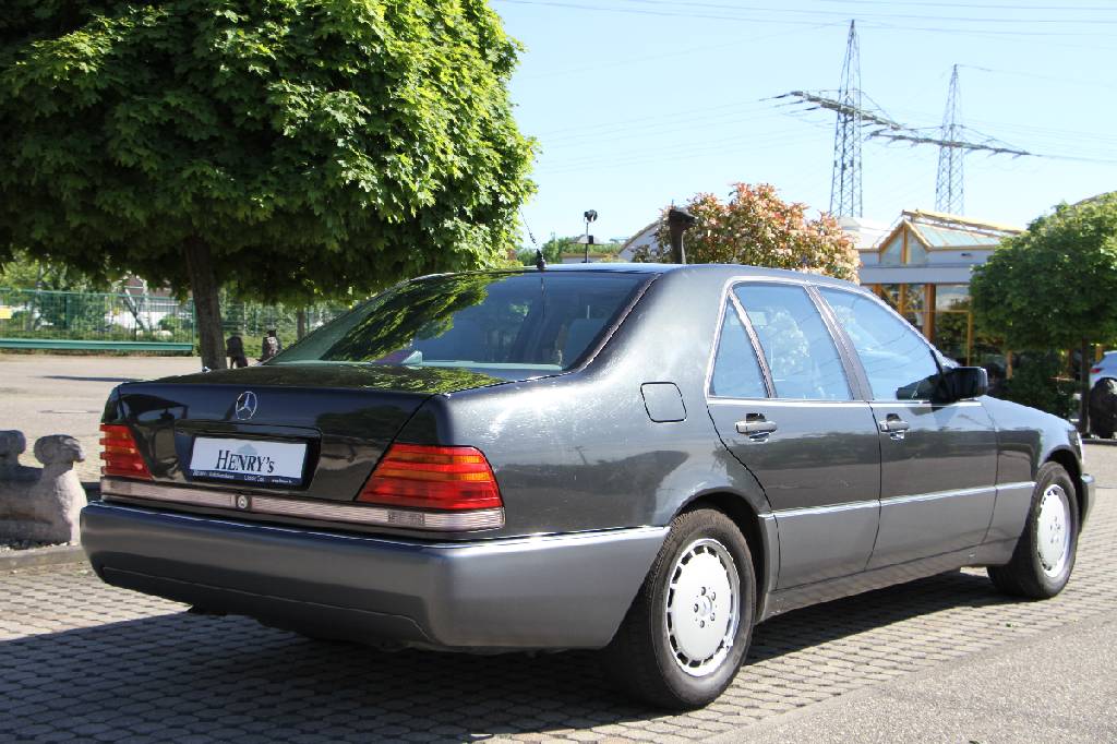 Detail a: Mercedes-Benz 500 SE W140, Fahrgestellnummer: WDB1400501A054275, EZ 02/1992, 2. Hand, Laufleistung ca. 254.000 km, 240 kW/ 326 PS, 8-Zylinder, 4-Gang ...