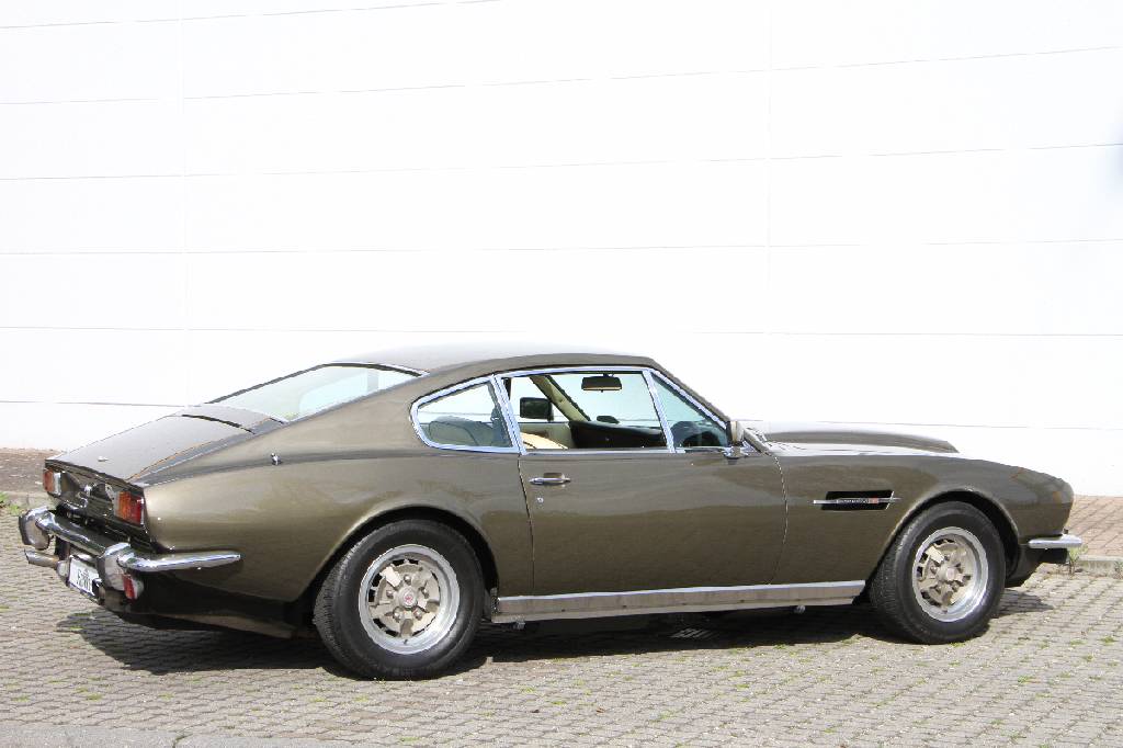 Detail g: Aston Martin V8, Fahrgestellnummer: V812017RCAS, EZ 07/1978, 3. Hand, Laufleistung ca. 52.754 km abgelesen, HU 02/2019, H-Zulassung, 228 kW/ 310PS, ...