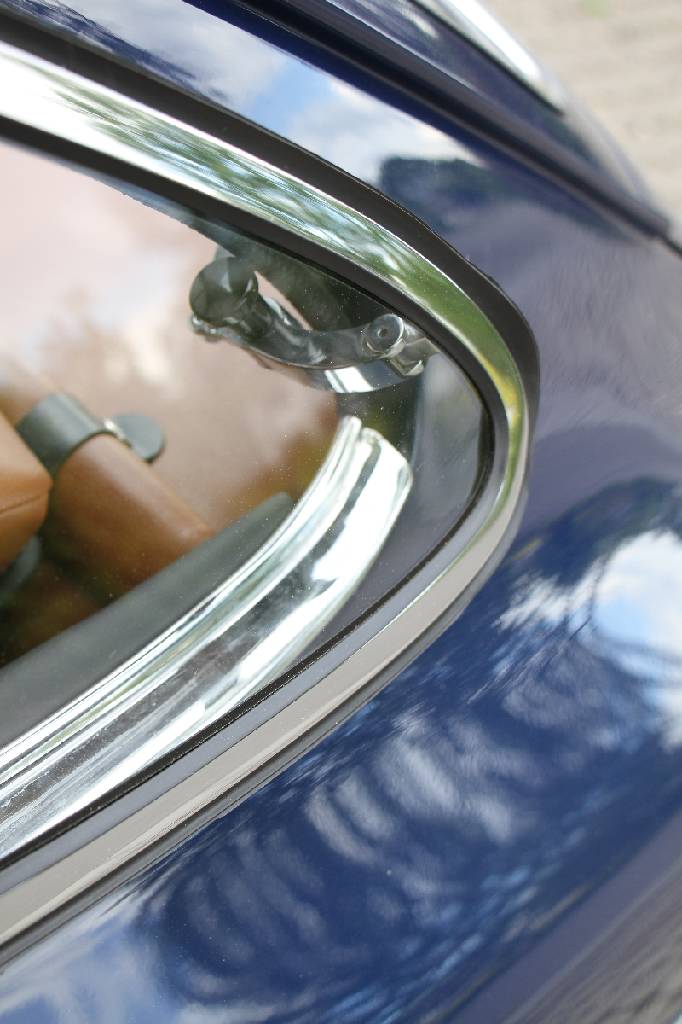 Detail i: Porsche 911 2.0, Fahrgestellnummer: 301307, BJ 1965, Laufleistung ca. 677 miles abgelesen, H-Zulassung, 95 kW/ 129 PS, 6- Zylinder, 5-Gang ...