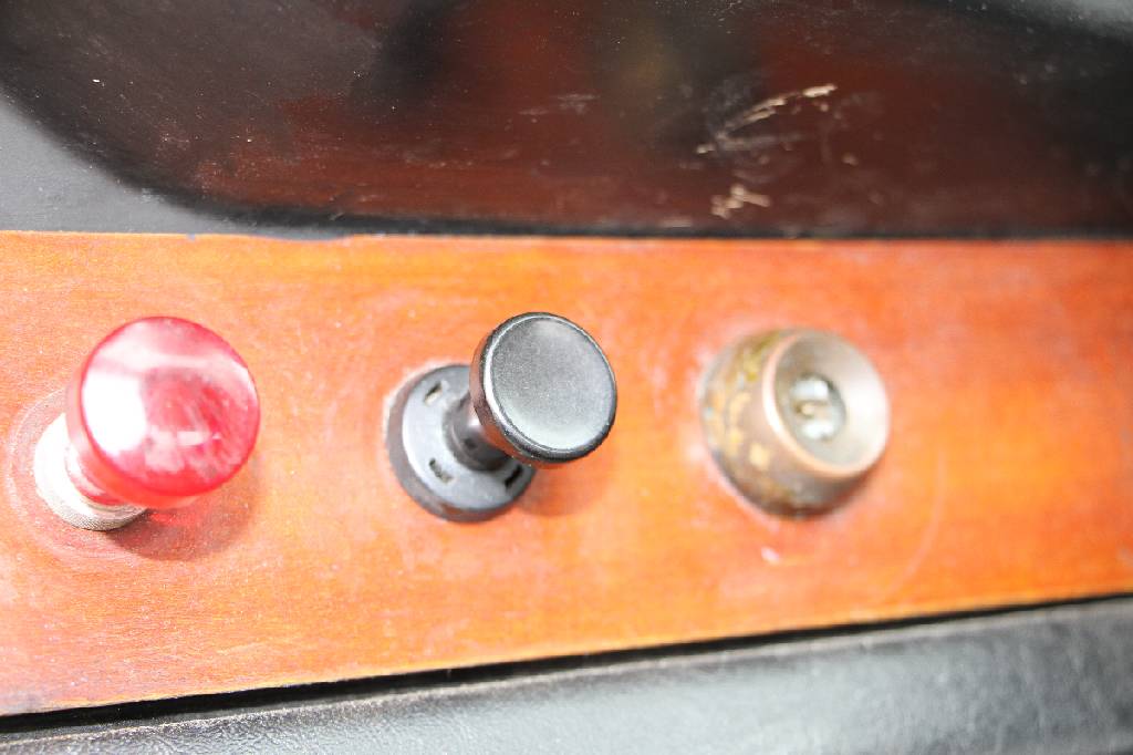 Detail h: Porsche 911 2.0, Fahrgestellnummer: 300292, BJ 1965, Laufleistung ca. 49.300 miles abgelesen, H-zulassungsfähig, 95 kW/ 129 PS, 6-Zylinder, 5-Gang ...