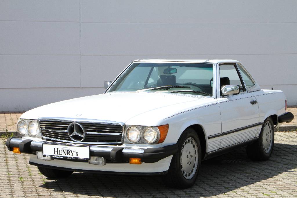 Mercedes-Benz 560 SL R107, Fahrgestellnummer: WDBBA48D1HA066971, BJ 1987, Laufleistung ca. 94.681 miles abgelesen, H-zulassungsfähig, 170kW/ 231 PS, ...