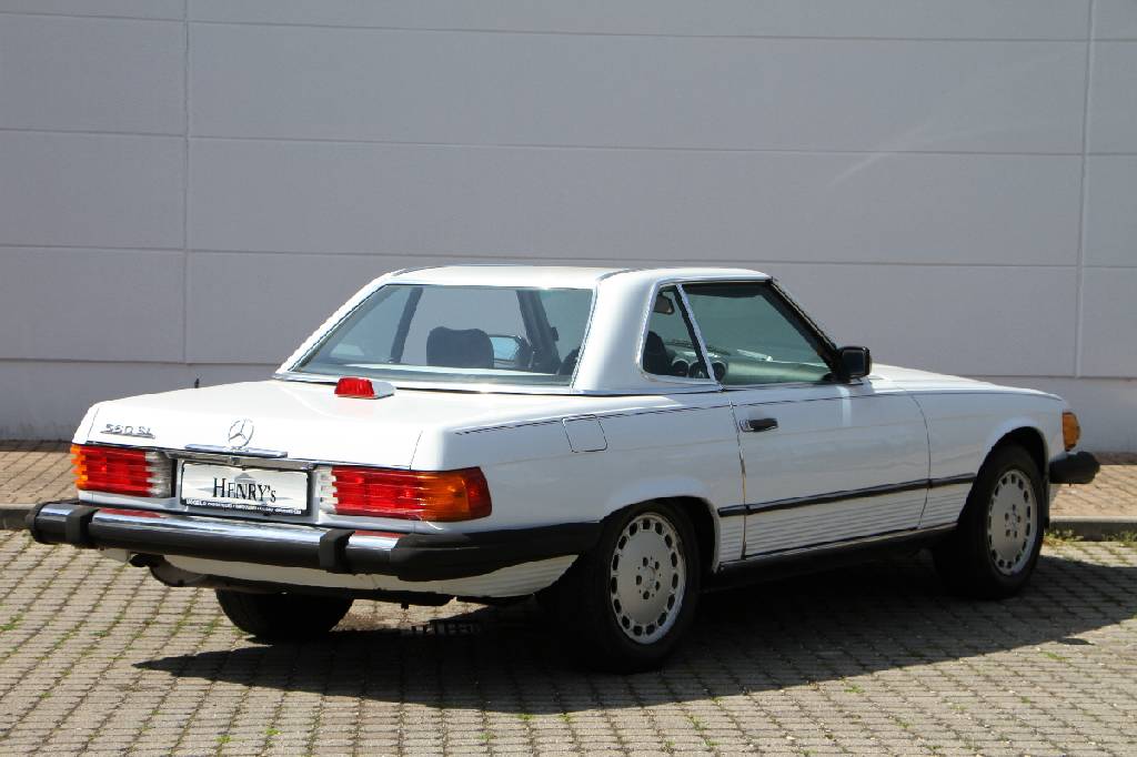 Detail a: Mercedes-Benz 560 SL R107, Fahrgestellnummer: WDBBA48D1HA066971, BJ 1987, Laufleistung ca. 94.681 miles abgelesen, H-zulassungsfähig, 170kW/ 231 PS, ...