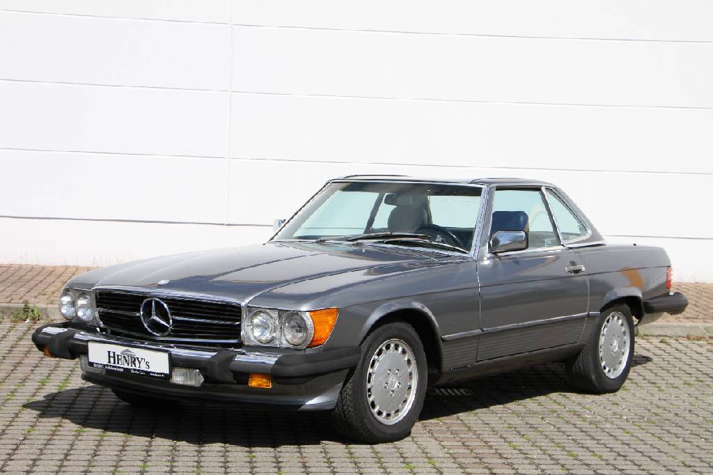 Mercedes-Benz 560 SL R107, Fahrgestellnummer: WDBBA48D8HA058768, BJ 1987, Laufleistung ca. 77.401 miles abgelesen, H-zulassungsfähig, 170kW/ 231 PS, ...