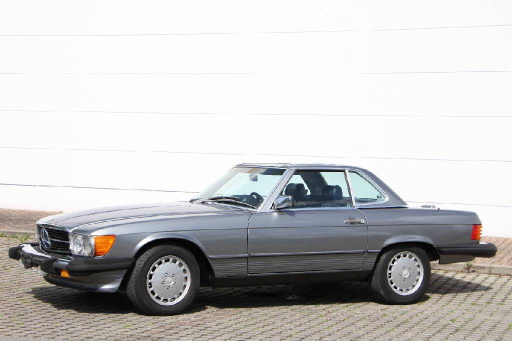 Detail h: Mercedes-Benz 560 SL R107, Fahrgestellnummer: WDBBA48D8HA058768, BJ 1987, Laufleistung ca. 77.401 miles abgelesen, H-zulassungsfähig, 170kW/ 231 PS, ...