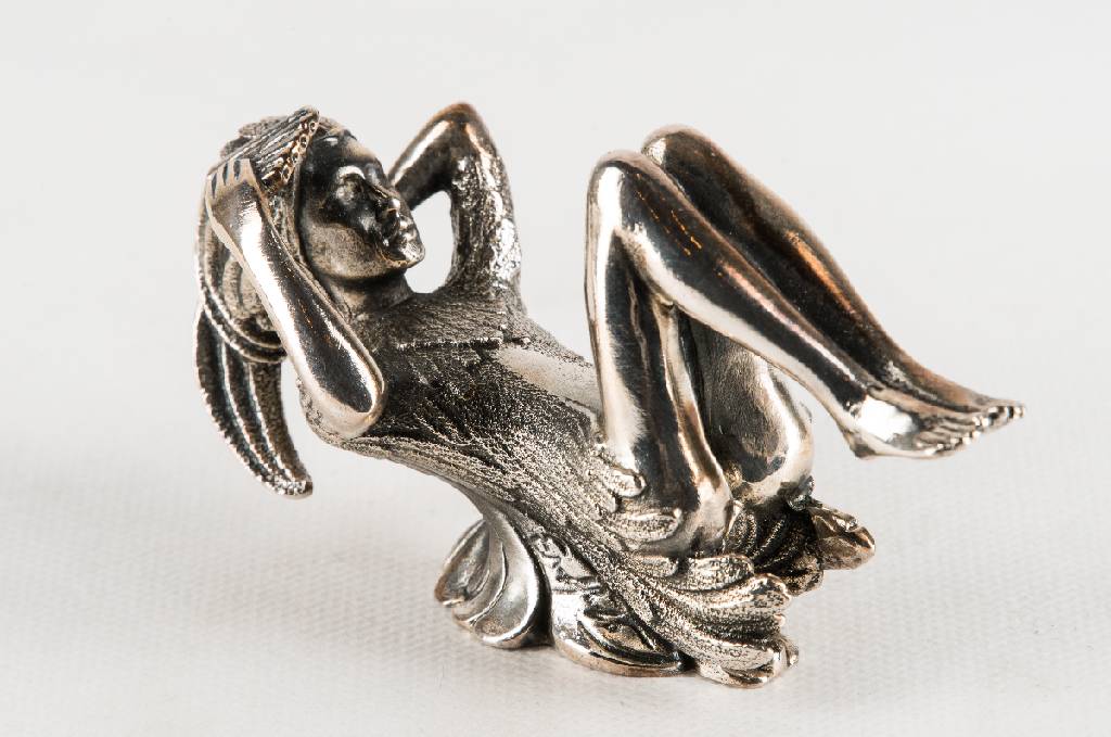 Ernst Fuchs, 1930-2015, Papageno, silberfarbener Metallguss, sign., num. 30, 8x10x4 cm
