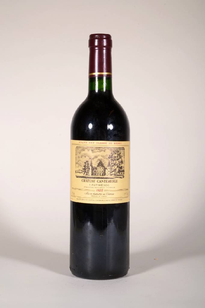 3 Flaschen 1988 Chateau Cantemerle, Haut-Médoc, Grand Cru Classé, je ca. 75 cl, 12% Vol., Füllstände: je ca. into neck, unverkostet sehr gute ...