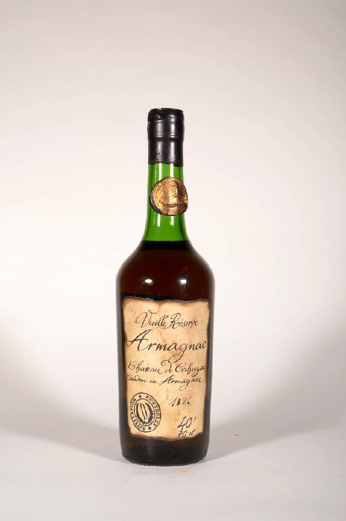 1 Flasche 1926 Chateau de Cahuzac, Vieille Reserve Armagnac, ca. 70 cl, 40 % Vol., Abstand zwischen Kapsel und Armagnac: ca. 5,5 cm, mit ...