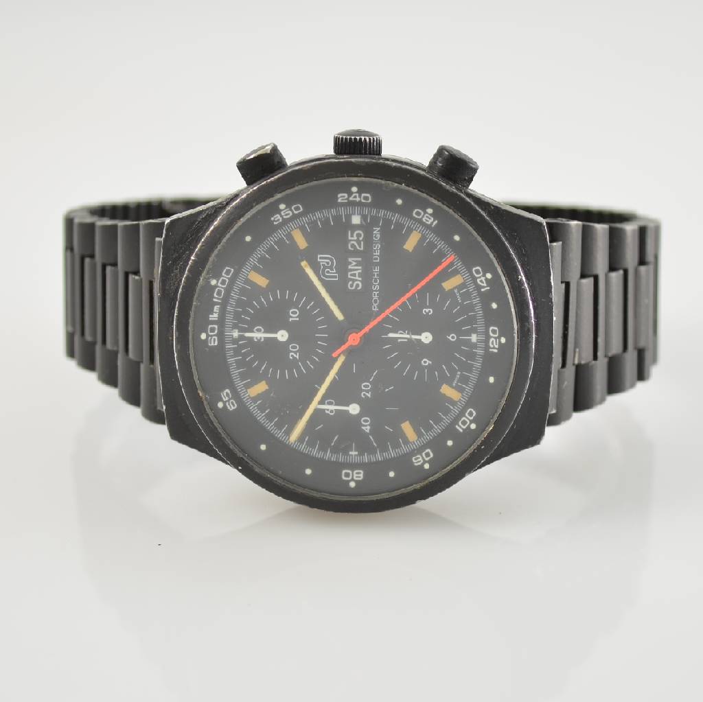 ORFINA/PORSCHE DESIGN Herrenarmbanduhr mit Chronograph, Schweiz um 1980, Automatik, verschr. Stahlgeh. mit orig. Gliederband, beides geschwärzt, ...