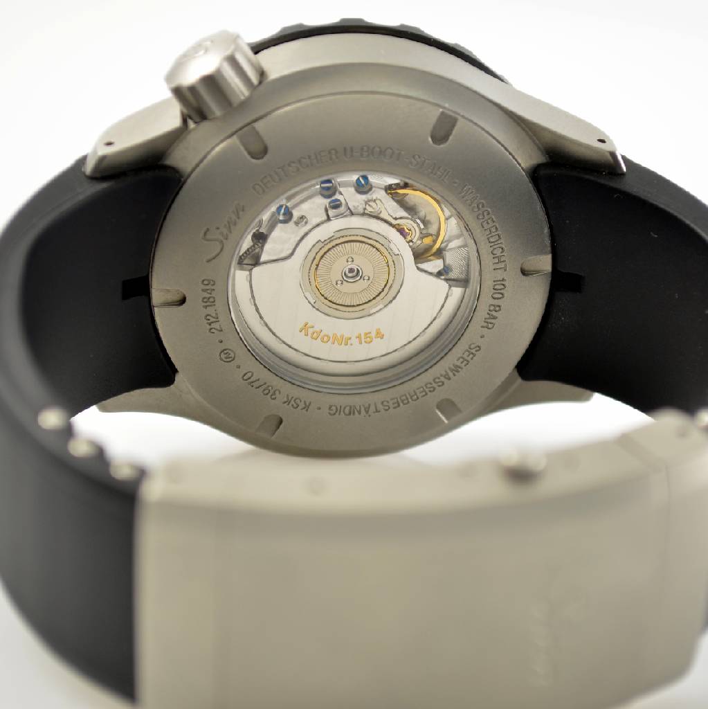 Detail e: SINN seltene, auf 70 Stück limitierte Herrenarmbanduhr Modell "K212 Kommando Spezialkräfte", Automatik, hergestellt anl. 20. Jubiläum ... Detail e: SINN seltene, auf 70 Stück limitierte Herrenarmbanduhr Modell "K212 Kommando Spezialkräfte", Automatik, hergestellt anl. 20. Jubiläum ...