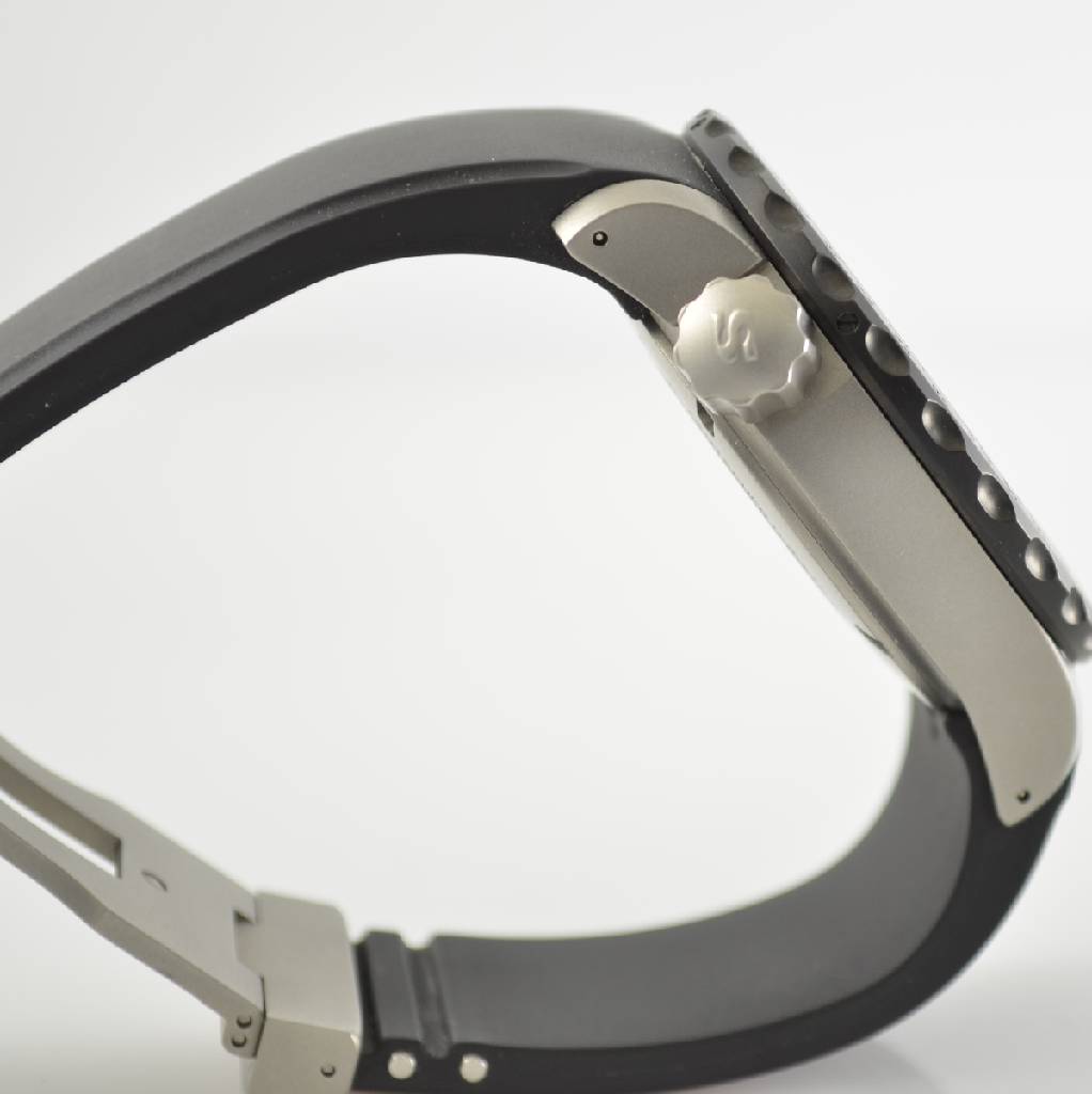 Detail g: SINN seltene, auf 70 Stück limitierte Herrenarmbanduhr Modell "K212 Kommando Spezialkräfte", Automatik, hergestellt anl. 20. Jubiläum ... Detail g: SINN seltene, auf 70 Stück limitierte Herrenarmbanduhr Modell "K212 Kommando Spezialkräfte", Automatik, hergestellt anl. 20. Jubiläum ...