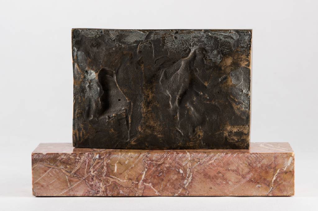 Detail a: Wolf Spitzer, geb. 1940 Speyer, Die drei Grazien, Bronzeskulptur auf Granitsockel monogram., num. 68/80, 3x22x14, mit Sockel 8x30x21