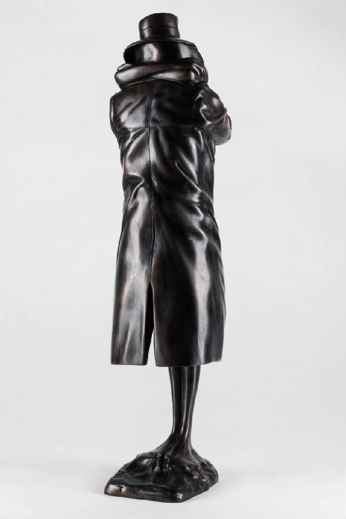 Detail a: Bruno Bruni, geb. 1935 Gradara, Amanti, Bronzeskulptur, dunkle Patina, sign., num. 70/90, H. 65 cm