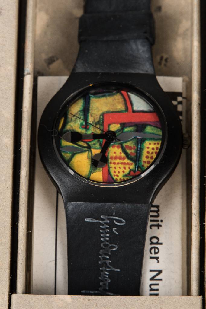 Detail b: Friedensreich Hundertwasser, 1928-2000, 6 Künstler-Armbanduhren mit Schweizer Quarzwerk,limitierte Auflage der Arsmundi Collection Exklusiv-Edition, ...