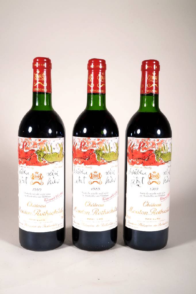 5 Flaschen 1989 Chateau Mouton Rothschild, Pauillac, je ca. 75 cl, 12,5 % Vol., Füllstand: je ca. top shoulder, unverkostet, Etiketten teilweise l. ...