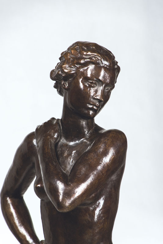 Detail a: Fritz Klimsch, 1870-1960, In Wind und Sonne,1936, Bronzestatue mit dunkelbrauner Patina, in der Plinthe monogrammiert "FK" und mit Stempel ...