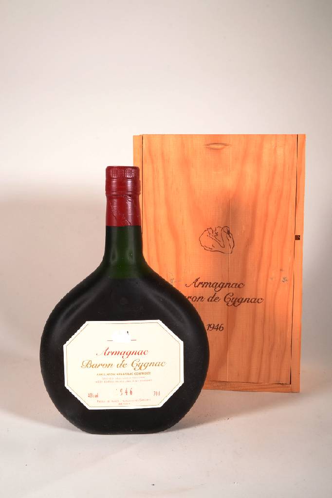 1 Flasche 1946 Baron de Cygnac Armagnac, ca. 70 cl, 40 % Vol., Abstand zwischen Kapsel und Armagnac: ca. 4,5 cm, unverkostet, sehr guter ...