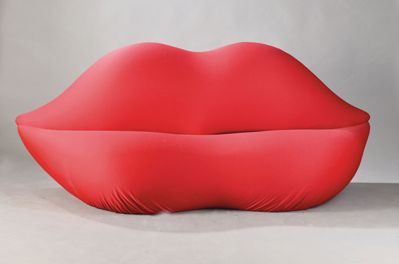 Designer-Sofa, La bocca des Turiner Studio 65, "tribute to Salvador Dali", Bezugstoff Gufram (85% Polyamid /15% Elasthan), roter Bezug, ca. ...