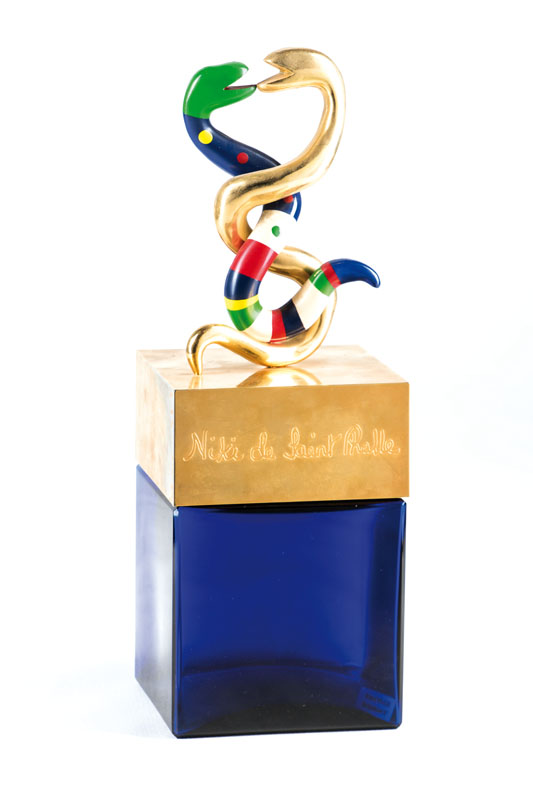 Niki De Saint-Phalle, 1930-2002, Parfum Flakon, Skulptur aus Harz und Glas, signiert im Guss, ca. 36x12,5 cm