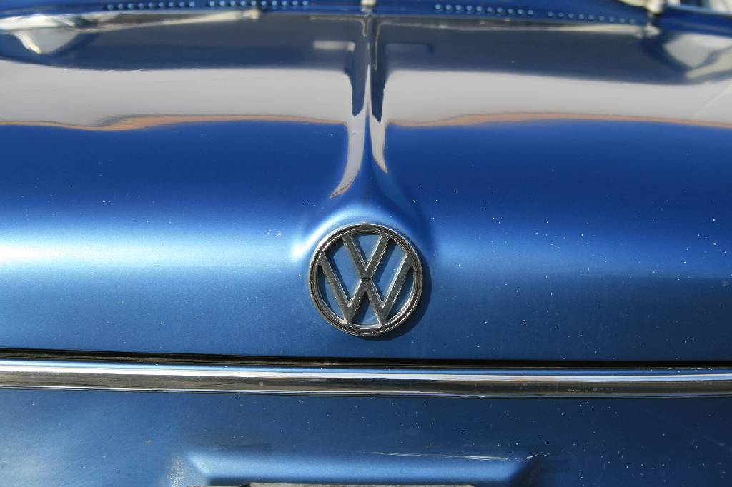 Detail e: Volkswagen Typ 3 1600L, Fahrgestellnummer: 3122048561, EZ 11/1971, Laufleistung ca. 71.037 km abgelesen, H-zulassungsfähig, 40 kW/ 54 PS, ...