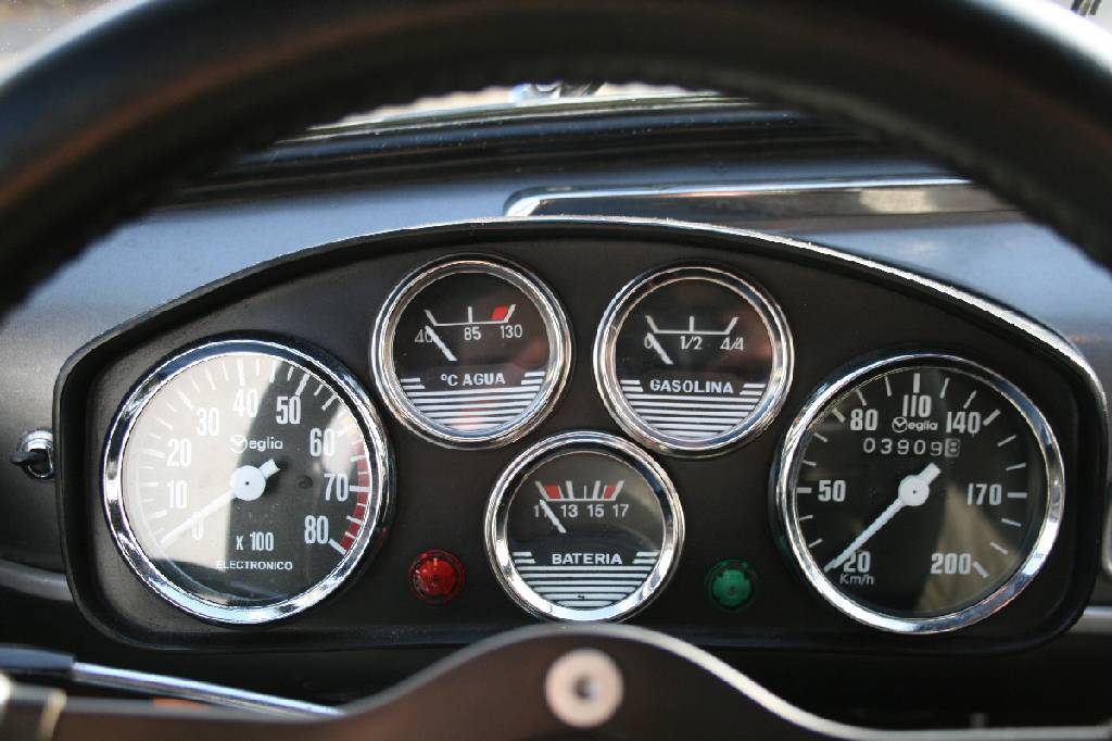 Detail f: Seat 600 Abarth Recreation, Fahrgestellnummer: BE-096033, EZ 05.1971, Laufleistung ca. 3.909 km abgelesen, H- zulassungsfähig, ca. 52 kW/ 71 PS, ...