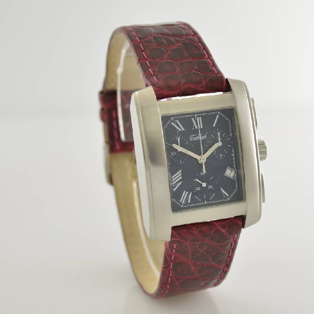 Detail d: TABBAH Armbandchronograph, Schweiz um 1999, Edelstahlgeh. teilw. sat., neutr. Lederband, Glas l. verkr., Boden 4 -fach verschr., Anz. v. Std., Min., ...