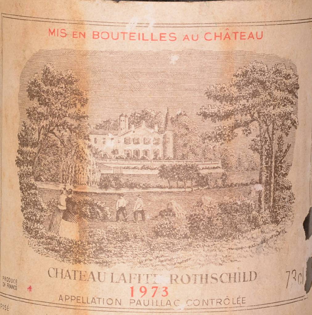 Detail a: 1 Flasche 1973 Chateau Lafite Rothschild, Pauillac, ca. 73 cl, Füllstand: ca. upper mid shoulder, Etikett & Kapsel z.T beschädigt, Etikett l. ...