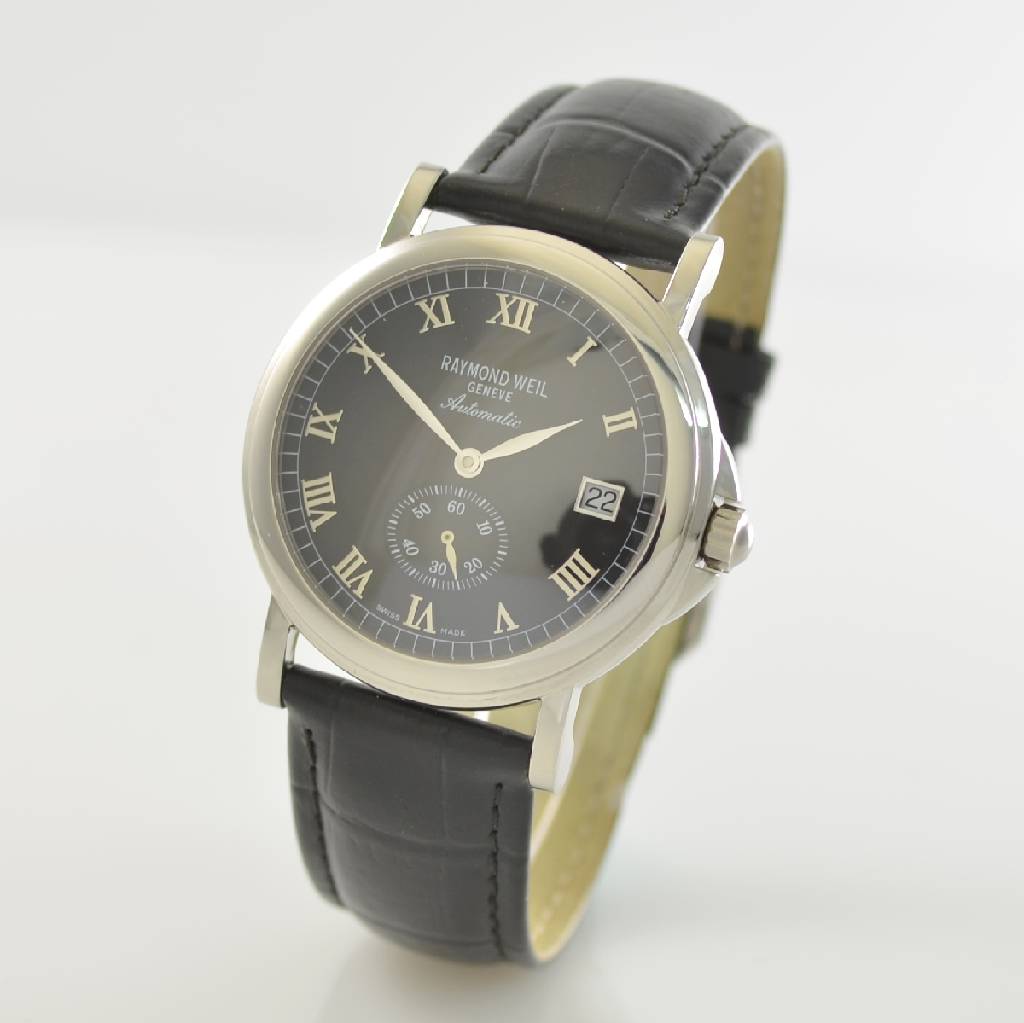 Detail b: RAYMOND WEIL Maestro Herrenarmbanduhr in Stahl, Schweiz um 2010, Automatik, beids. vergl. Geh., Boden aufgedr., schwarzes Zifferbl. m. aufges. silb. ...
