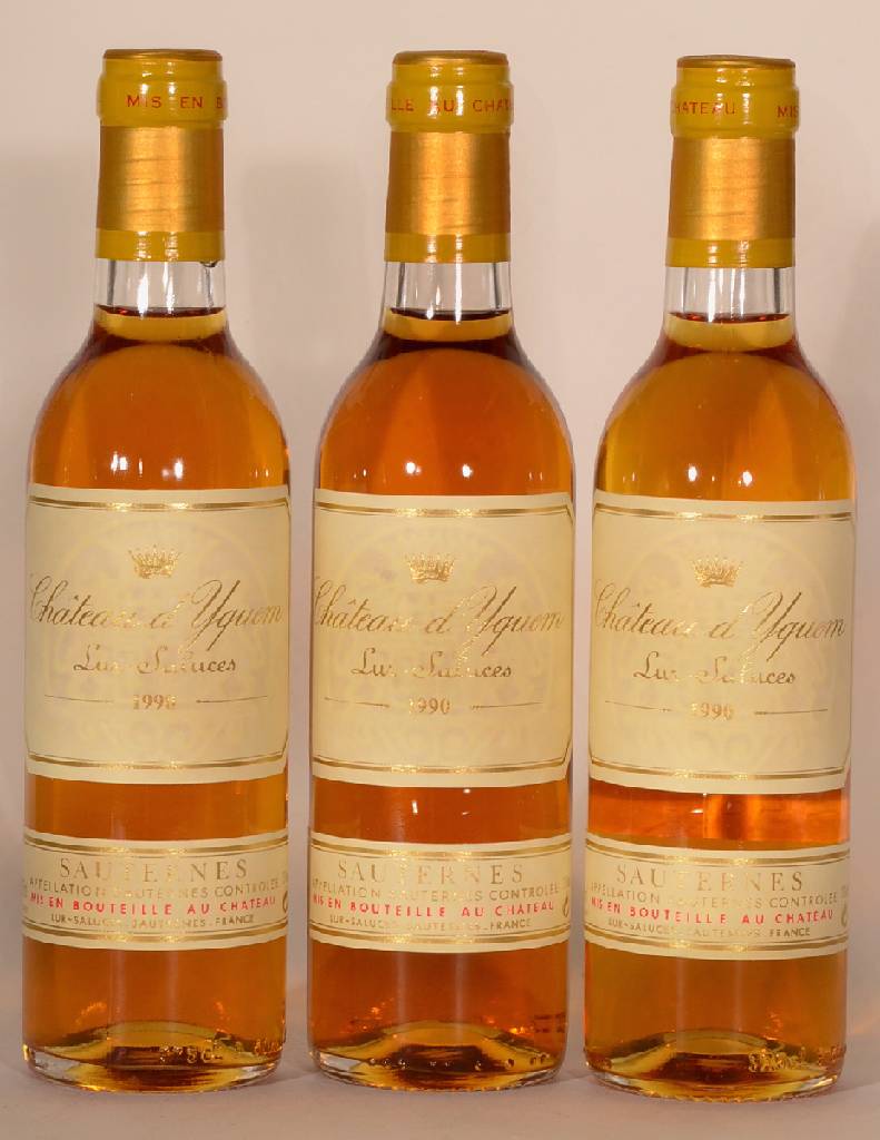 3 Flaschen 1990 Chateau d'Yquem Sauternes, 1er Cru Classé, je ca. 0,375 L, 13 % Vol., unverkostet, Füllstände: je into neck, hervorragende ...