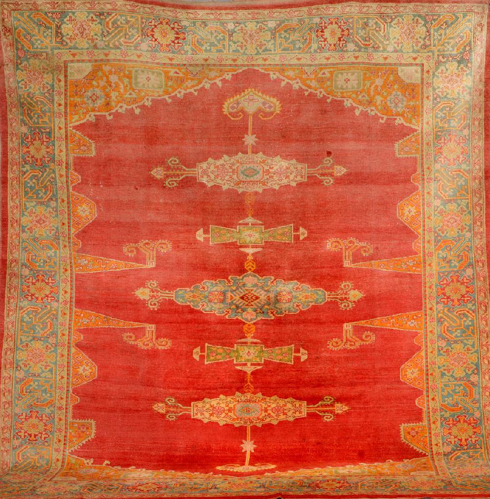 Oushak antik, Türkei, Ende 19.Jhd., Wolle auf Wolle, ca. 350 x 310 cm, seltenes Format, dekorativ, EHZ: 3-4