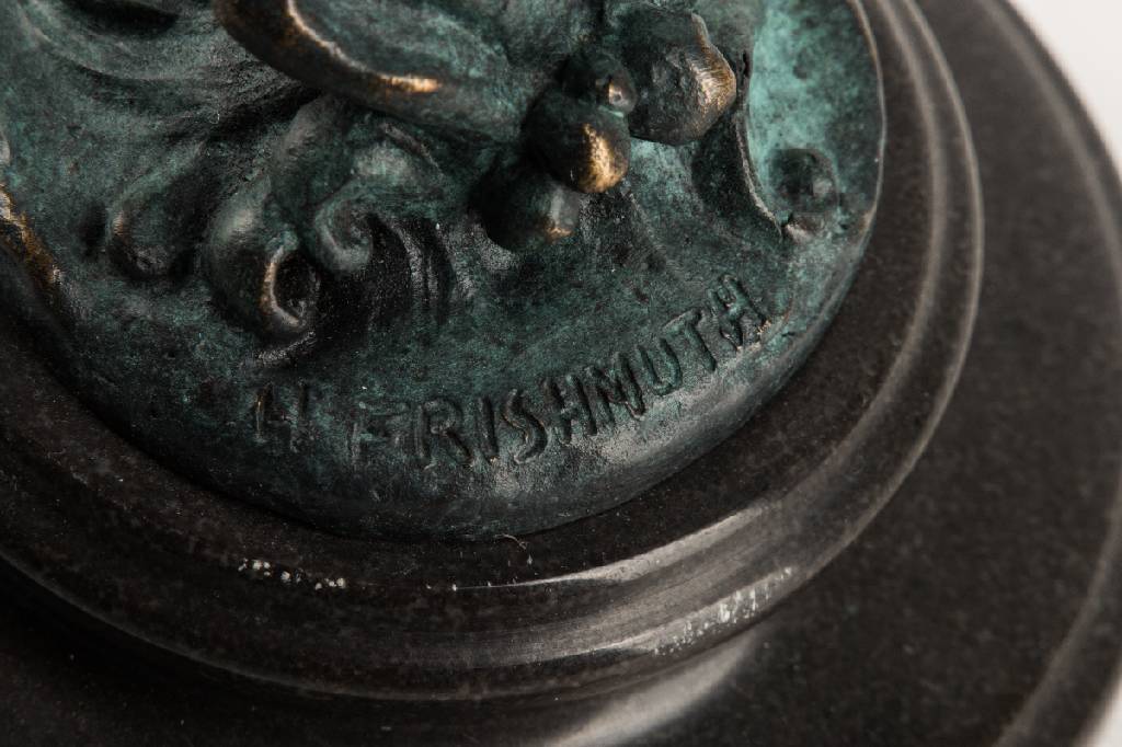 Detail a: Harriet Whitney Frishmuth, 1880-1980, Crest of the Wave, Bronzeskulptur auf Steinsockel, grün-braune Patina, sign., H. 47 cm