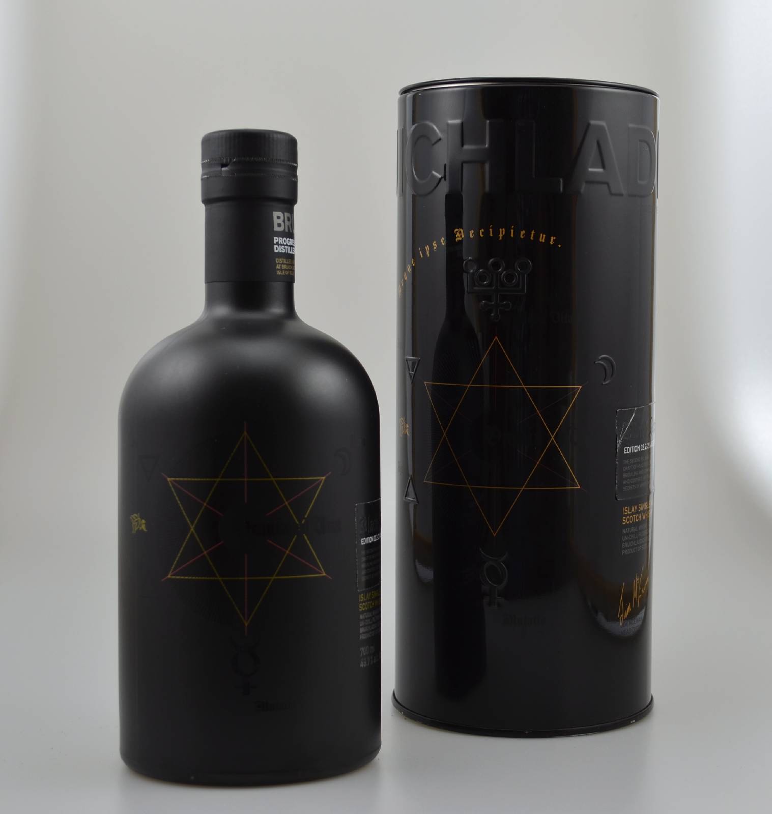 1 Flasche 1989 Islay Single Malt Scotch Whisky, Bruichladdich Black Art Edition 02.2 von Jim Mc Ewan, ca. 700 ml, 51.1 % Vol., sehr guter ...