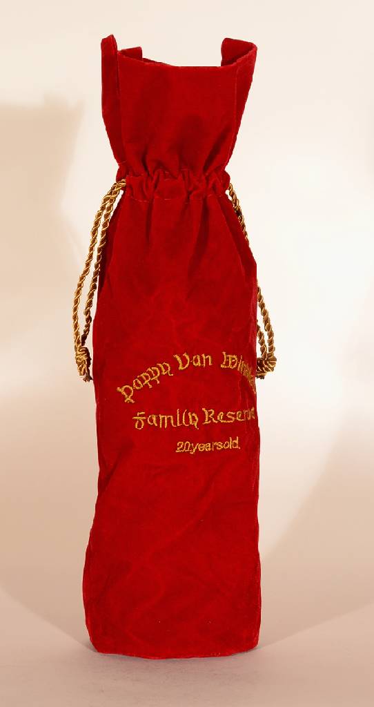 Detail c: 1 Flasche Pappy Van Winkles Reserve 20 Years , Kentucky Straight Bourbon Whisky, ca. 70 cl, 45,2 % Vol., unverkostet, Abstand zwischen Kapsel und ...