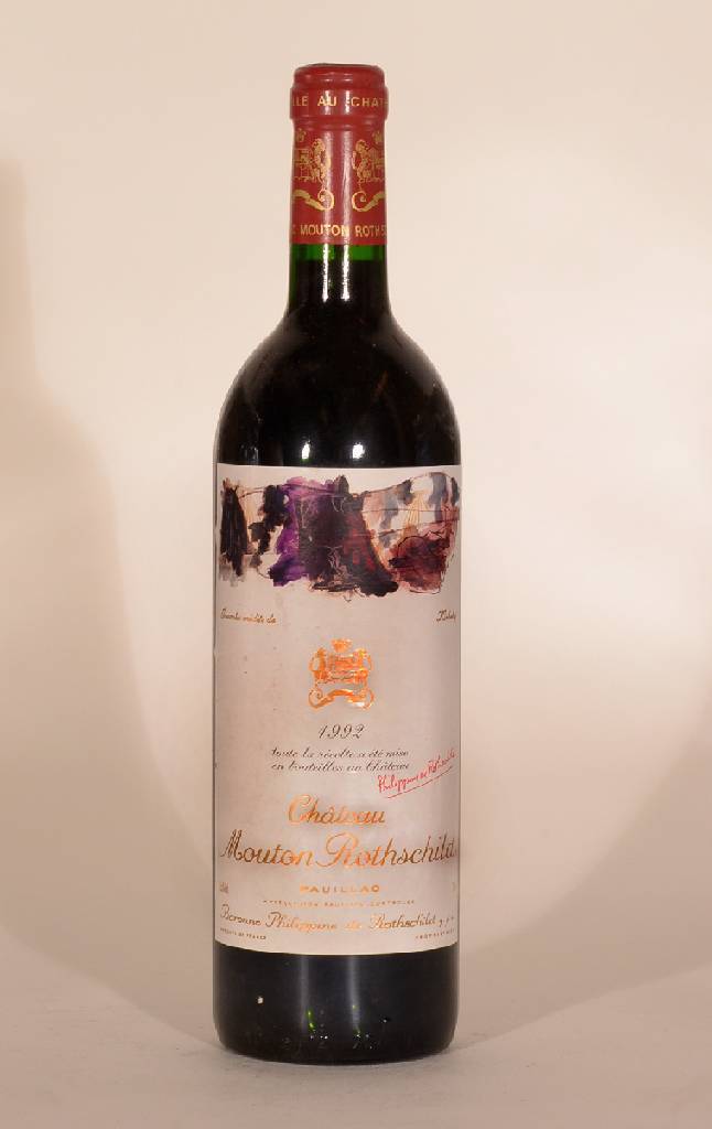 1 Flasche 1992 Chateau Mouton Rothschild, Pauillac, Premier Grand Cru Classe, ca. 75 cl,12,5 % Vol., Füllstand: ca. into neck, unverkostet, sehr ...