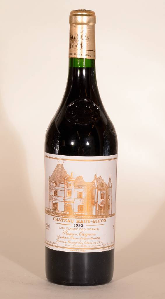 1 Flasche 1993 Chateau Haut Brion, ca. 75 cl, 12,5 % Vol., Abstand zwischen Kapsel und Wein: ca. 1 cm, unverkostet, sehr guter Erhaltungszustand