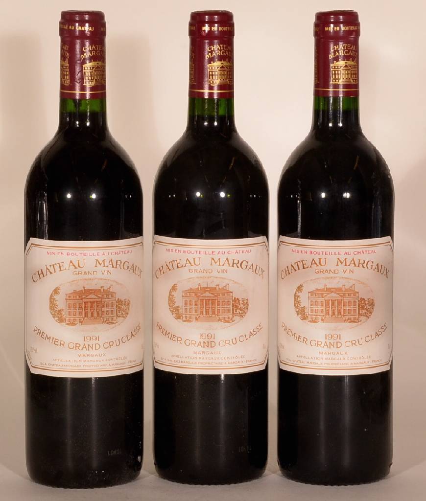 3 Flaschen 1991 Chateau Margaux, Premier Grand Cru Classe, Margaux, je ca. 75 cl, 12,5 % Vol., unverkostet, Füllstände: ca. into neck, sehr gute ...