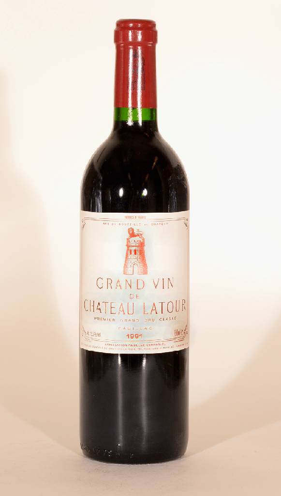 1 Flasche 1991 Chateau Latour, Pauillac, Premier Grand Cru Classe, ca. 75 cl,12,5 % Vol., Füllstand: ca. into neck, unverkostet, sehr guter ...