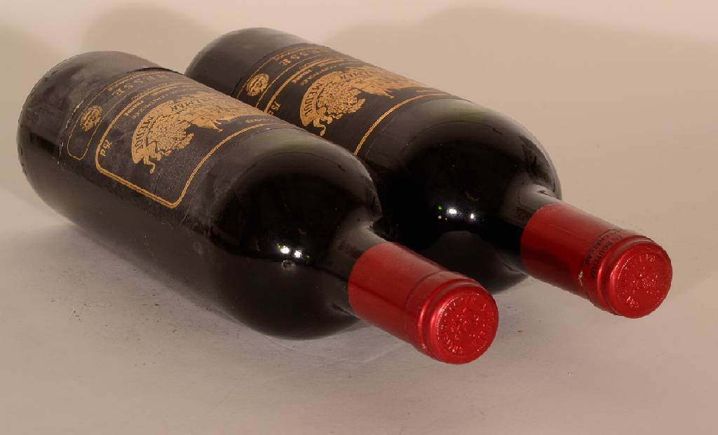 Detail a: 2 Flaschen 1988 Chateau Palmer, Margaux, je ca. 75 cl, 12 % Vol., Füllstände: je ca. into neck, unverkostet, sehr gute Erhaltungszustände