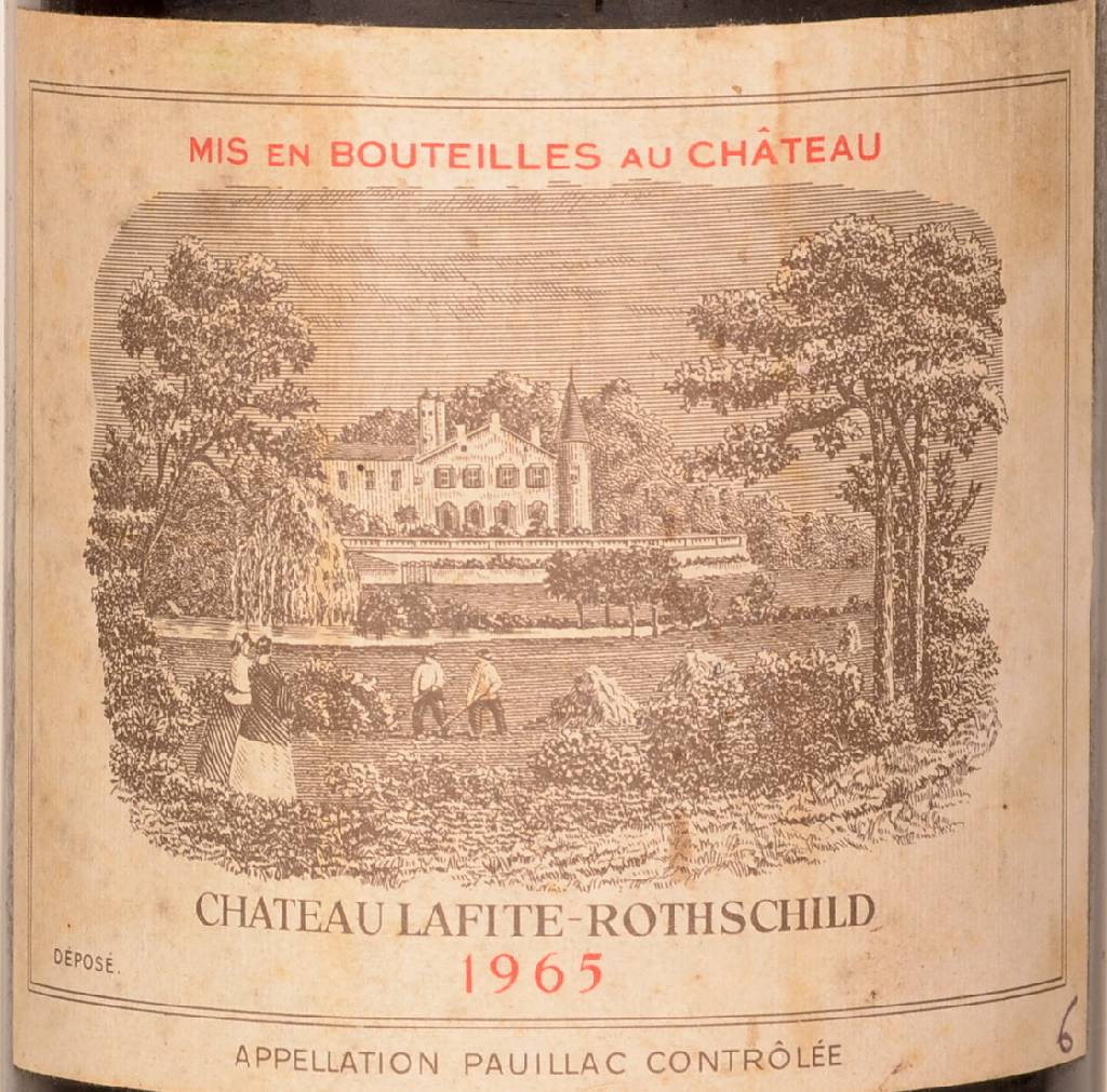 Detail a: 1 Flasche 1965 Chateau Lafite Rothschild, Pauillac, Premier Cru Classe, Füllstand: ca. top shoulder, unverkostet, Etikett l. beschmutzt sonst guter ...