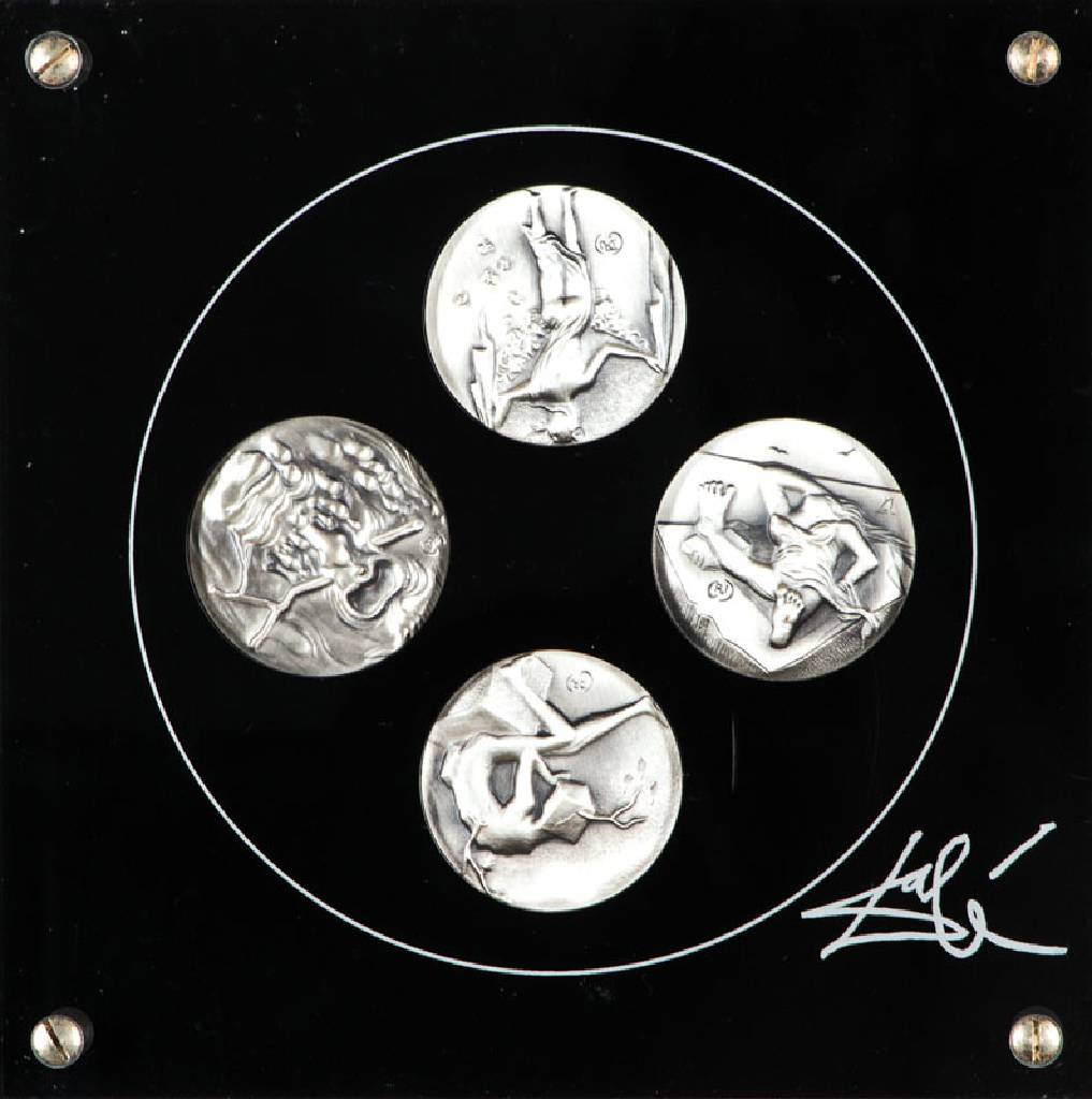 Salvador Dali, 1904-1989, Die vier Jahreszeiten, 1979, 4 Medaillen aus 999 Feinsilber in Plexiglas-Box arrangiert, num. 1066/2000, ca. 21x21x4 cm, ...
