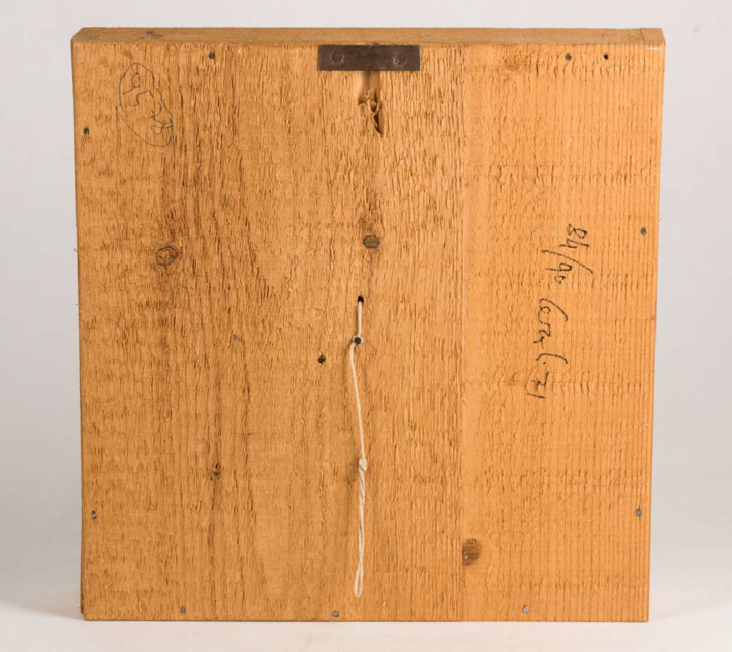 Detail a: Mario Ceroli, geb. 1938, Holzskulptur, verso sign., num. 84/90, dat. 1971, ca. 32x32x7 cm