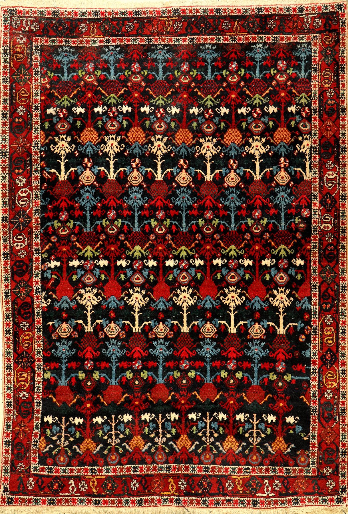 Sirjan alt, Persien, Afshar-Region, um 1940, Wolle auf Baumwolle, gute Naturfarben, dekorativ, EHZ: 2-3, Multicolor-Feld, ca. 172 x 120 cm.