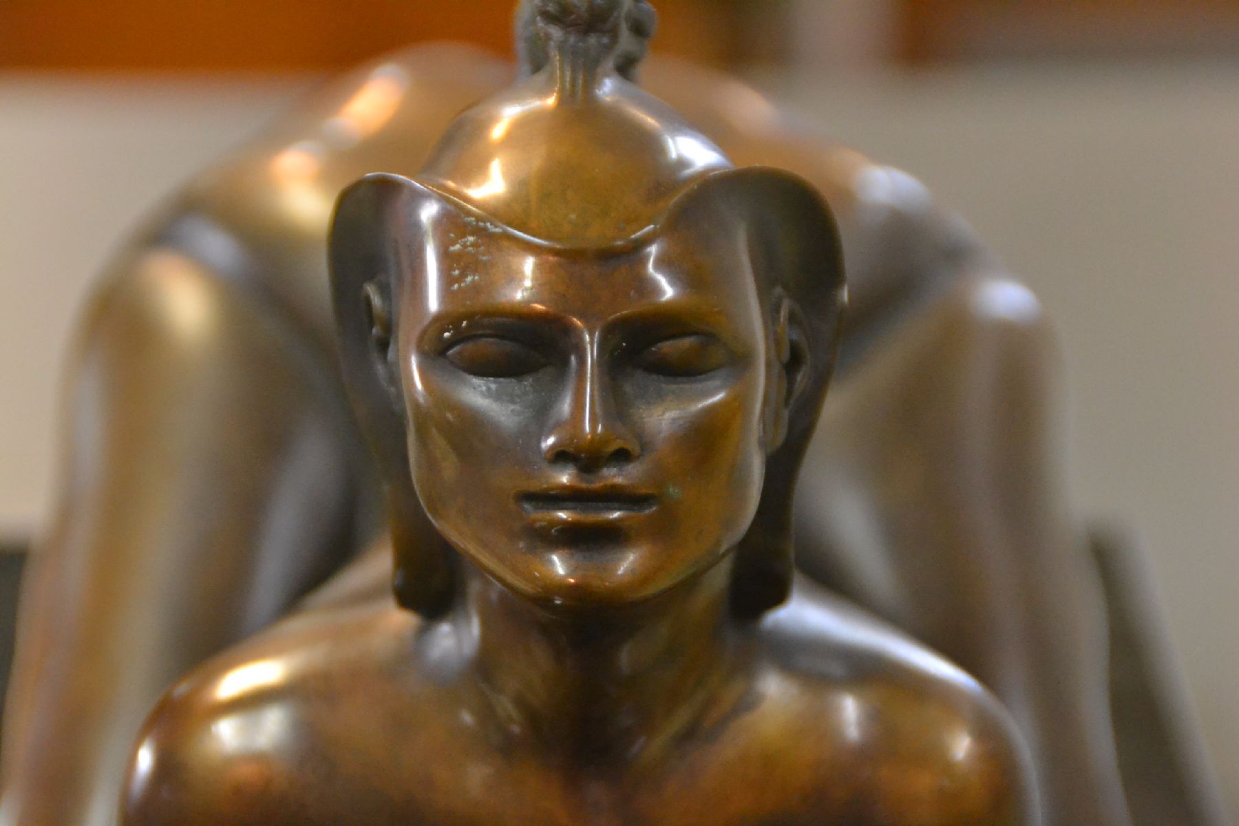 Detail d: Prof. Ernst Fuchs, 1930-2015 Wien, Wiener Sphinx, Bronzeskulptur, num. 652/1000, signiert, gegossen bei Venturi Arte mit Zertifikat von Paolo ...