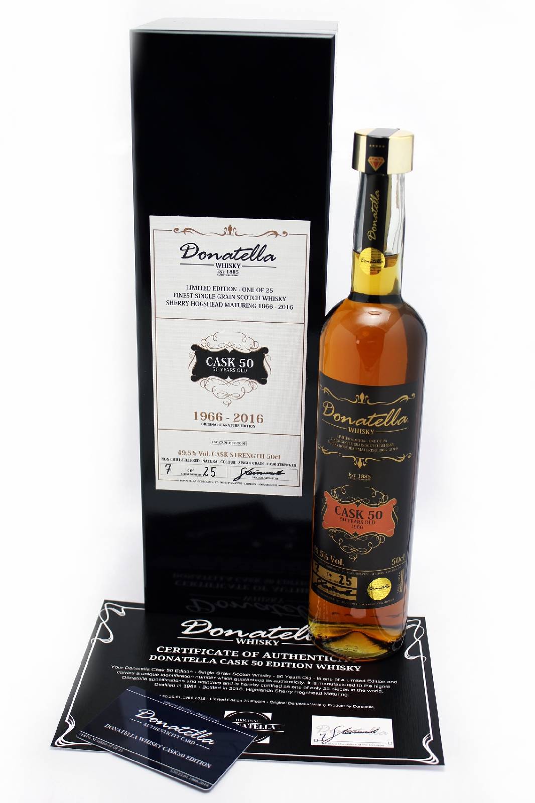 Detail h: 1 Flasche Donatella Scotch Whisky 50 Years Old Limited Edition, Flaschennummer 7 von nur 25 abgefüllten Flaschen., ca. 50 cl, 49,5 % Vol., 50 Jahre ...