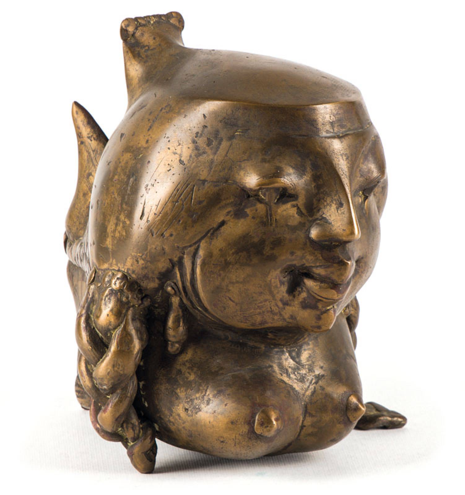 Gernot Rumpf, geb. 1941, Fischmutter, Bronzeskulptur, monogram., ca. 22,5x23x19 cm