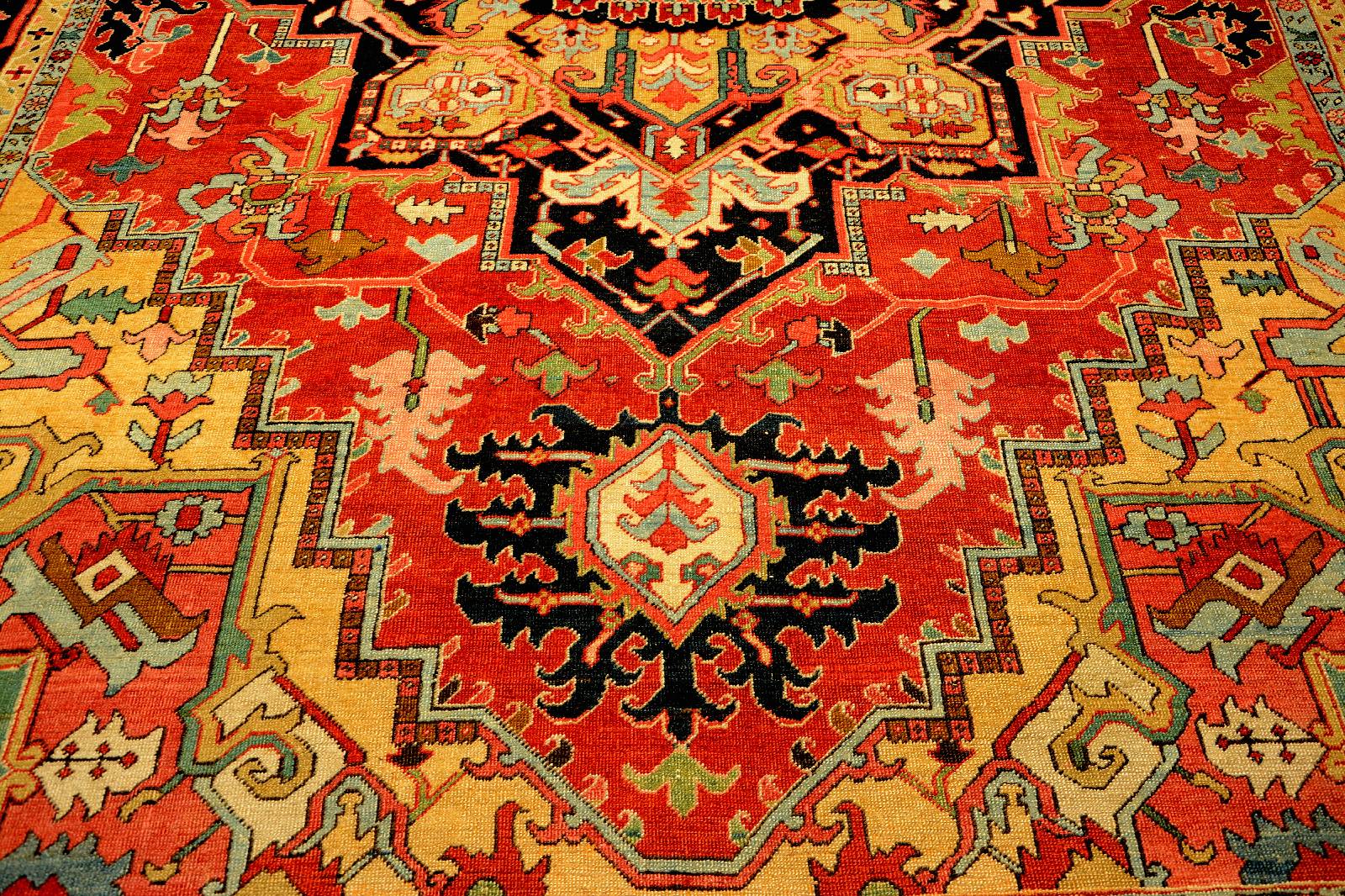 Detail g: Azeri, Azerbaijan, gebrauchter Wollteppich ,maß:483 X 348 cm,tarif code 57011090
