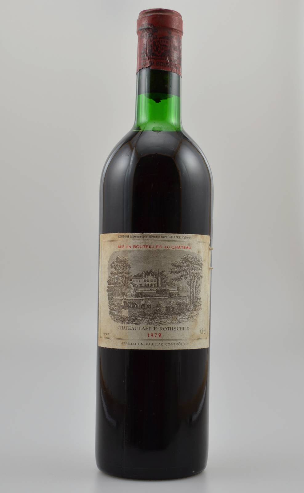 1 Flasche 1972 Chateau Lafite Rothschild, Premier Grand Cru Classe, ca. 73 cl, Füllstand: ca. top shoulder, Etikett l. beschmutzt bzw. besch., sonst ...